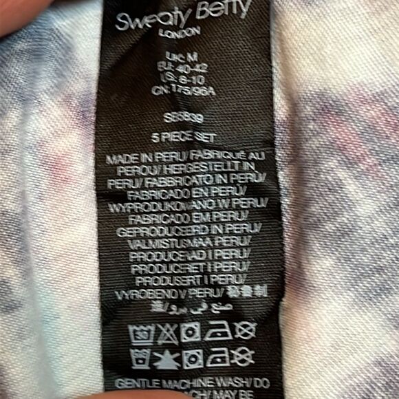 Sweaty Betty Easy Peazy Tank sustainable vest blue flow print tunic sz medium - Picture 7 of 10